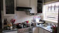 Kitchen - 8 square meters of property in Vosloorus