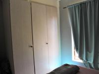 Bed Room 1 - 11 square meters of property in Sagewood