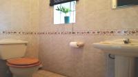Guest Toilet - 4 square meters of property in Emalahleni (Witbank) 