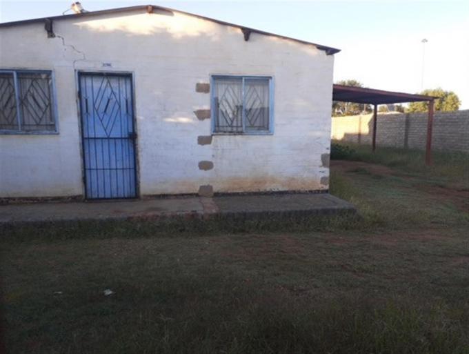 Standard Bank SIE Sale In Execution 2 Bedroom House for Sale in Roodepan - MR489867