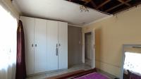 Bed Room 2 - 15 square meters of property in Sophiatown