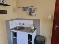 Kitchen - 5 square meters of property in Dawn Park