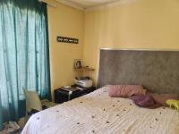 Main Bedroom - 14 square meters of property in Dawn Park