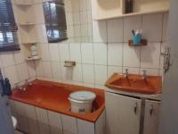 Bathroom 1 of property in Mitchells Plain