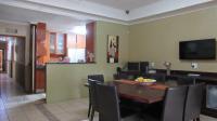 Dining Room - 44 square meters of property in Randpark Ridge