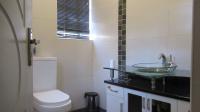 Main Bathroom - 27 square meters of property in Randpark Ridge