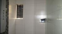 Main Bathroom - 27 square meters of property in Randpark Ridge