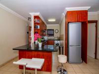 Kitchen - 13 square meters of property in Ravenswood