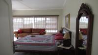 Bed Room 2 - 35 square meters of property in Umtentweni