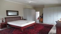 Main Bedroom - 40 square meters of property in Umtentweni