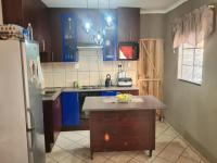 Kitchen - 14 square meters of property in Ermelo