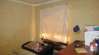 Bed Room 1 - 7 square meters of property in Protea Glen