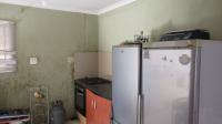 Kitchen - 13 square meters of property in Protea Glen