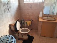 Main Bathroom - 8 square meters of property in Lenasia South