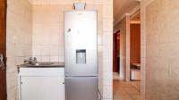 Kitchen - 8 square meters of property in Protea Glen