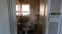 Main Bathroom - 4 square meters of property in Parkhill