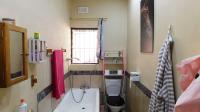 Bathroom 2 - 5 square meters of property in Pinetown 