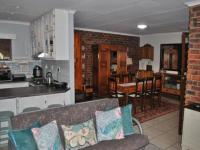 Lounges of property in Westdene (Bloemfontein)