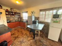 Kitchen - 22 square meters of property in Riversdale