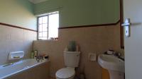 Bathroom 1 - 5 square meters of property in Moreletapark