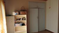 Bed Room 2 - 20 square meters of property in Walkers Fruit Farms SH