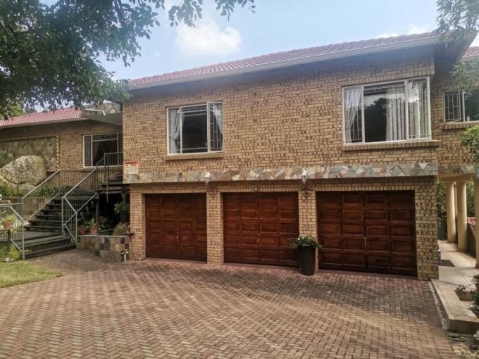 4 Bedroom House for Sale For Sale in Noordsig - MR500134