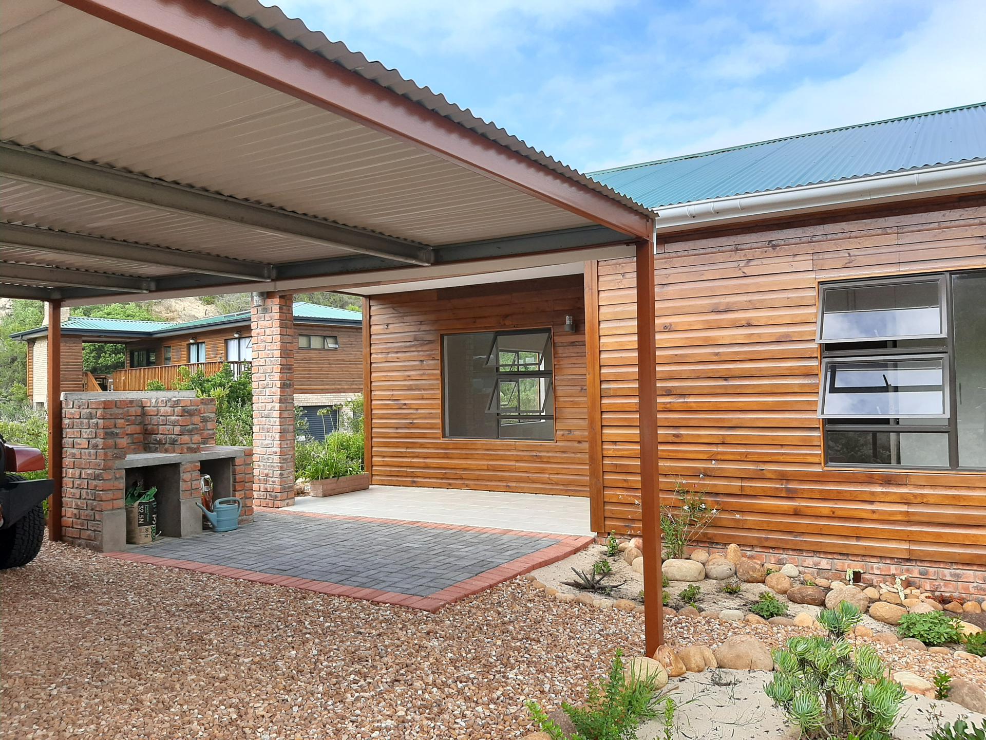 Front View of property in Gamtoos Mouth