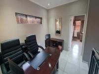 Rooms of property in Spitskop Small Holdings