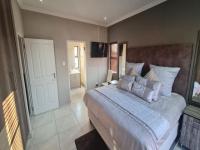 Main Bedroom of property in Spitskop Small Holdings