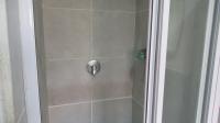 Main Bathroom - 4 square meters of property in Groblerpark