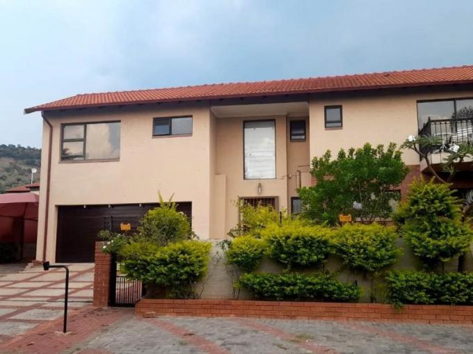 4 Bedroom House for Sale For Sale in Safarituine - MR501321