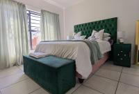 Main Bedroom of property in Zwartkoppies