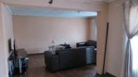 Dining Room - 11 square meters of property in Vosloorus