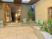 Patio - 9 square meters of property in Melville