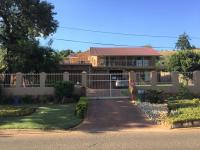 4 Bedroom 3 Bathroom House for Sale for sale in Waverley