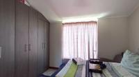 Main Bedroom - 18 square meters of property in Willow Glen
