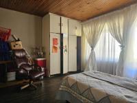 Bed Room 2 - 21 square meters of property in Turffontein