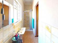 Main Bathroom of property in Upington