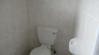 Bathroom 2 - 3 square meters of property in Wild En Weide