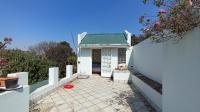 Balcony - 30 square meters of property in Westdene (JHB)