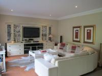 Lounges - 29 square meters of property in Silver Lakes Golf Estate