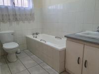 Bathroom 1 of property in Pietermaritzburg (KZN)