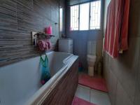 Bathroom 2 of property in Bloemfontein