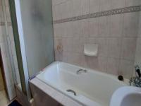 Bathroom 2 of property in Bloemfontein