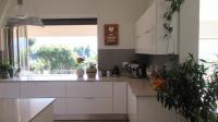 Kitchen - 26 square meters of property in Montrose