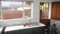 Kitchen - 15 square meters of property in Roodepoort North