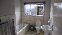 Bathroom 1 - 8 square meters of property in Roodepoort North