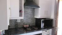 Kitchen - 9 square meters of property in Selcourt