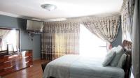 Main Bedroom - 44 square meters of property in Ifafi