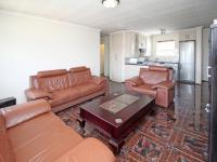 Lounges - 22 square meters of property in Bramley View